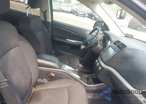 2014 Dodge Journey Sxt z USA, uszkodzony, nr VIN 3C4PDCBB0ET290883